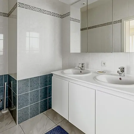 Long Island 21 A1 G Appartement Oostduinkerke