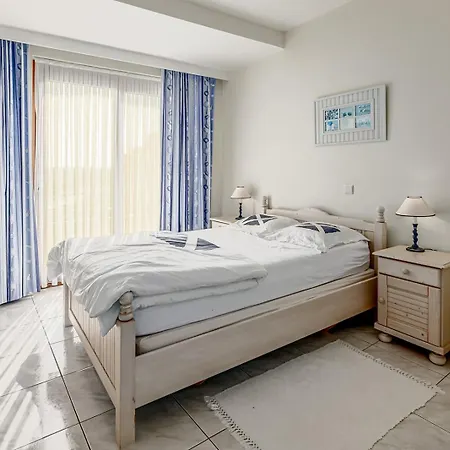 Long Island 21 A1 G Apartment Oostduinkerke